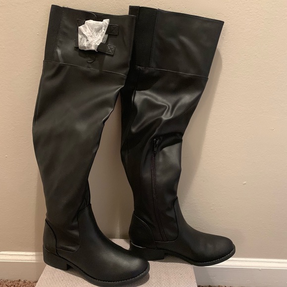 chloe rylee cutout boot